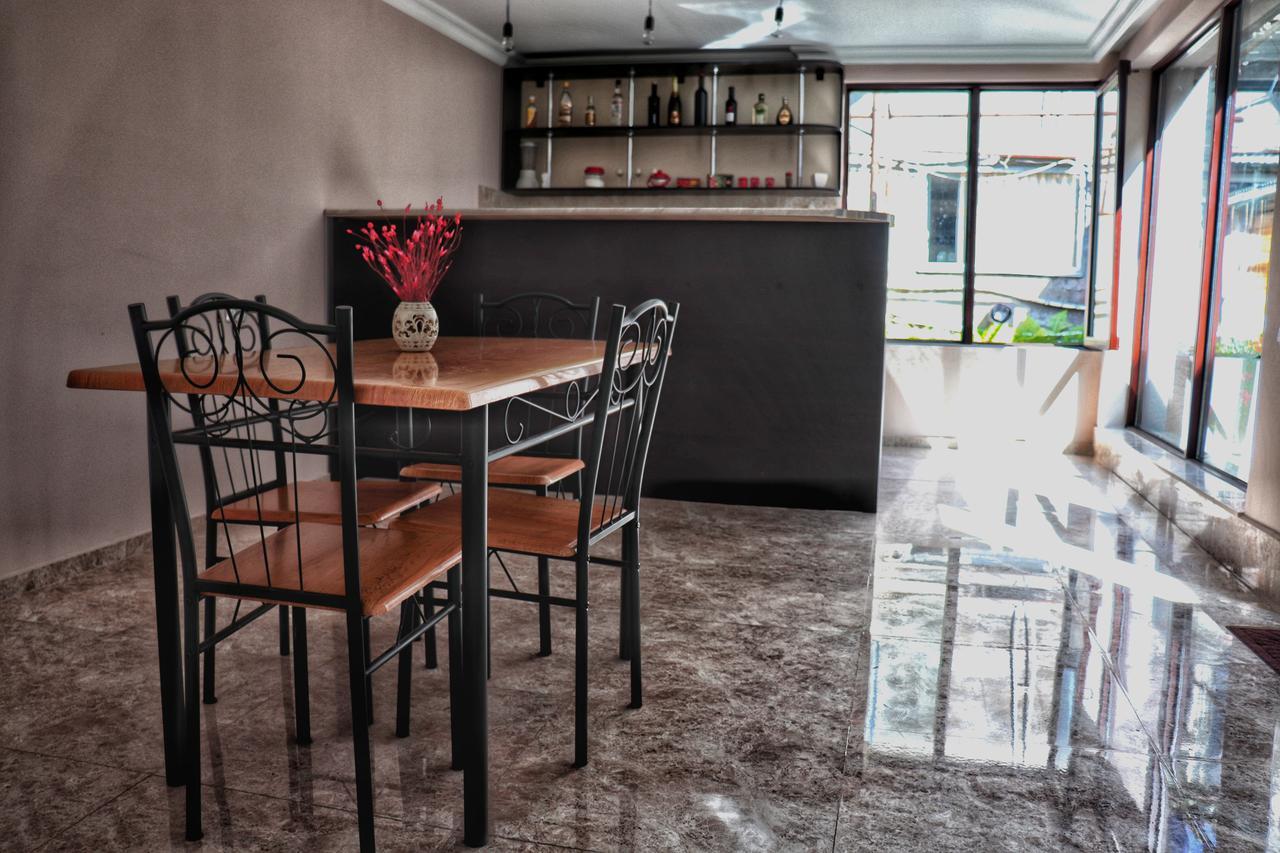 The Kiwi House Hotel ลาโกเดคี ภายนอก รูปภาพ